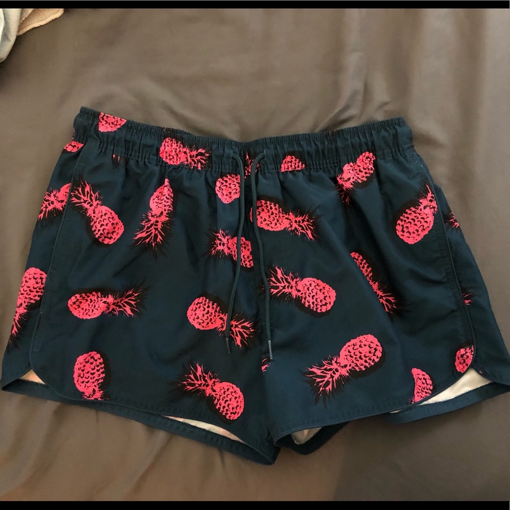 H&M swim trunks nwot